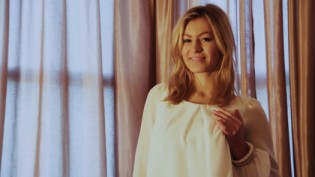 Behind Closed Curtains BTS